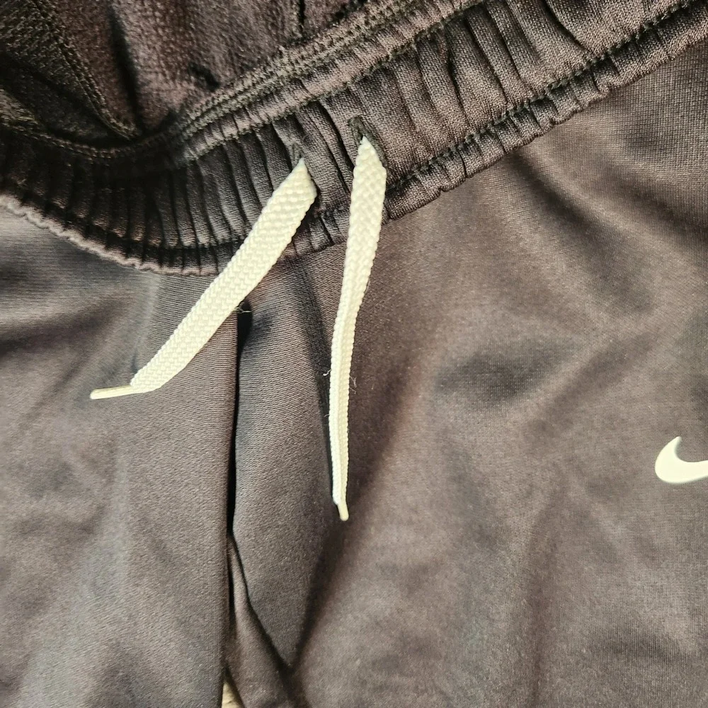 Nike Therma-FIT Sweatpants Men XL Black Excellent Training Pants 699895-010